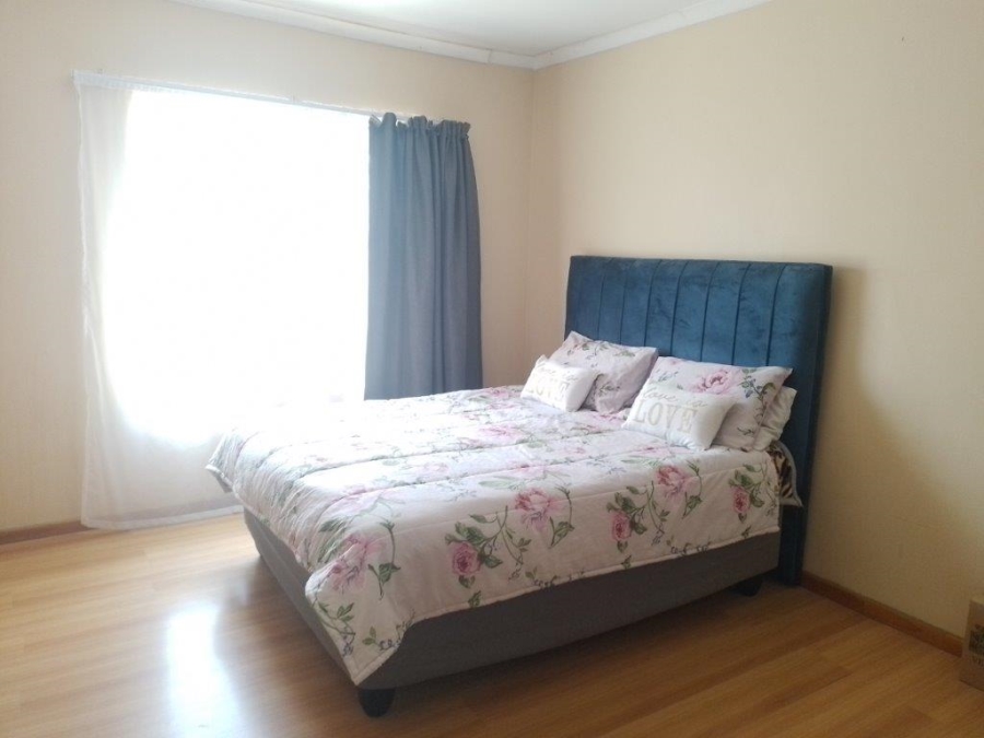 To Let 3 Bedroom Property for Rent in Hunters Creek Western Cape